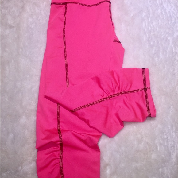 Woman’s Bundle 2 Pairs of Capri Leggings Pants S & XS Danskin & 1+ Hot Neon Pink - Picture 8 of 8